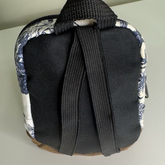 Vintage JANSPORT Mini Back Pack Coin Purse Wristlet Charm Blue Floral Leather - Picture 14 of 16